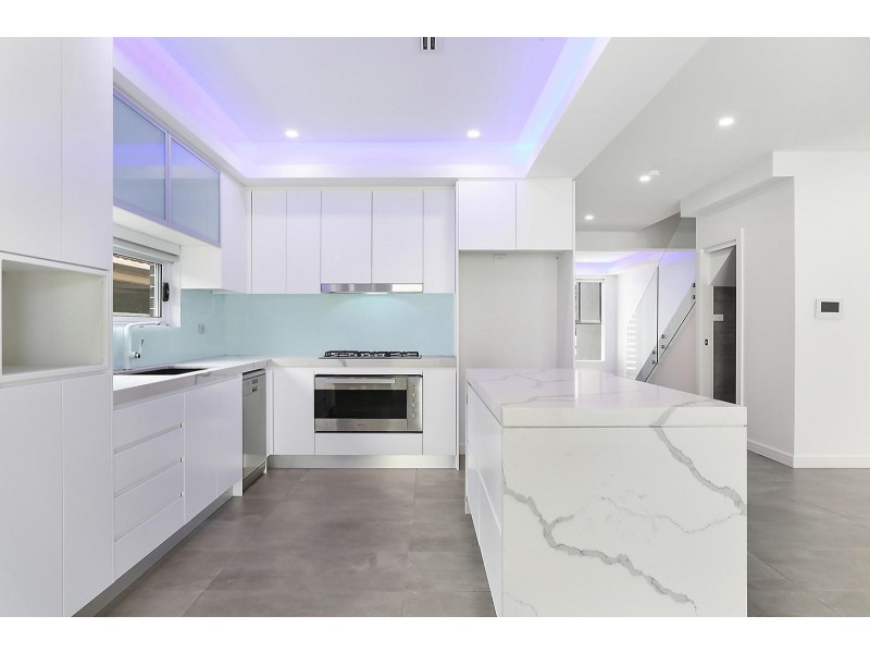 19 Glover Street, Greenacre NSW 2190