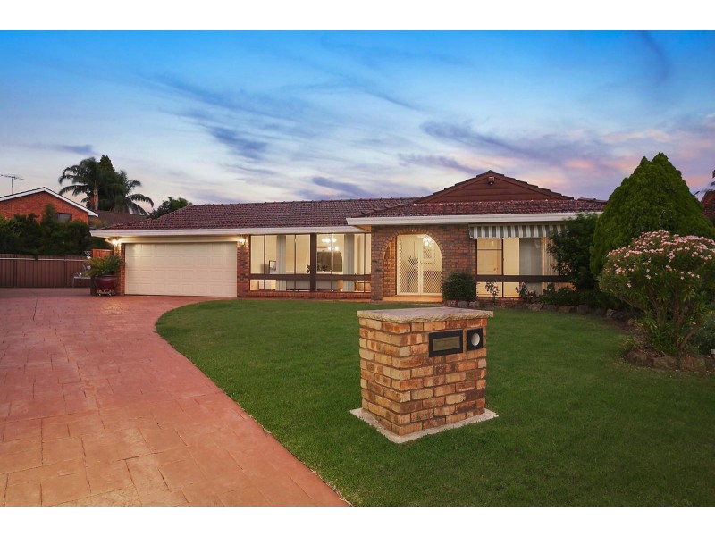 5 Chippenham Place, Chipping Norton NSW 2170