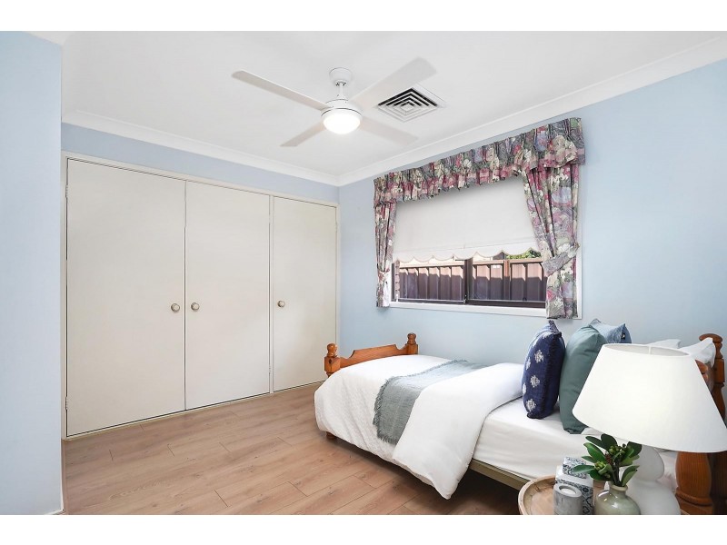 5 Chippenham Place, Chipping Norton NSW 2170