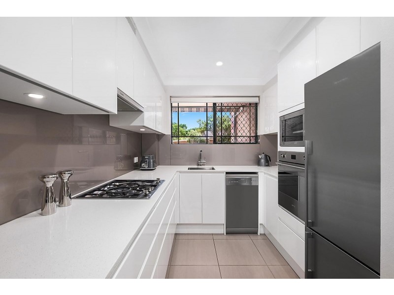 4/29 De Witt Street, Bankstown NSW 2200