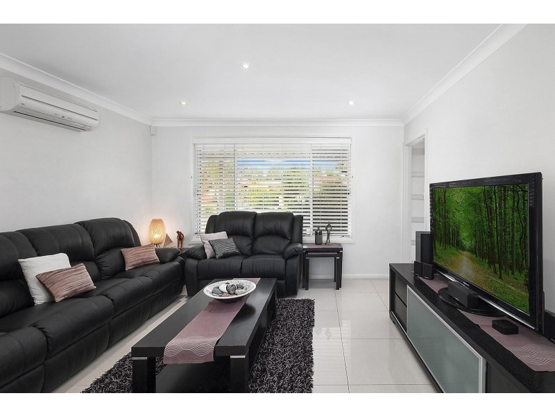 36 Amaroo Avenue, Georges Hall NSW 2198