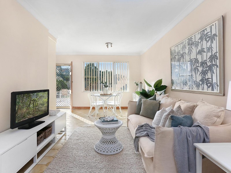 13 Dalton Avenue, Condell Park NSW 2200