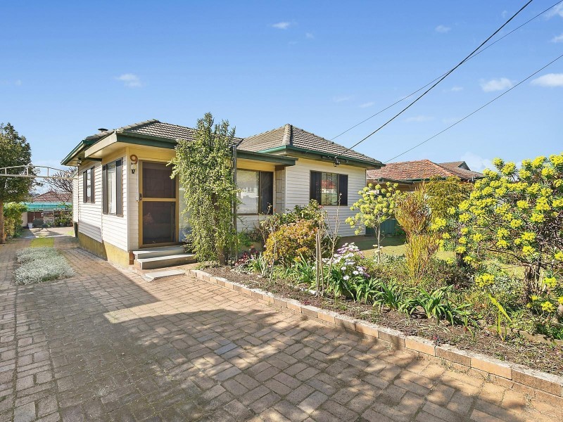 9 Lambert Street, Yagoona NSW 2199