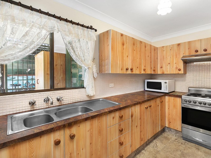 9 Lambert Street, Yagoona NSW 2199