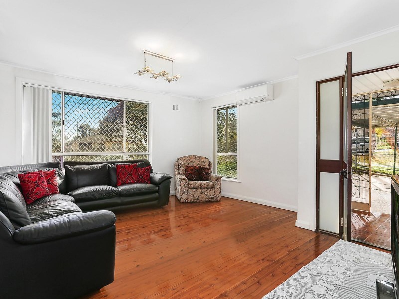 124 Strickland Crescent, Ashcroft NSW 2168