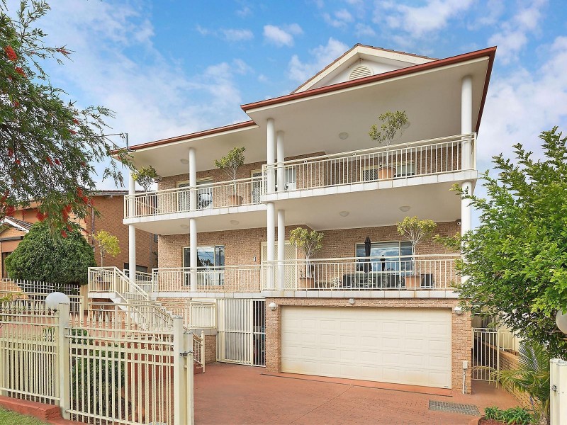 83 Simmat Avenue, Condell Park NSW 2200