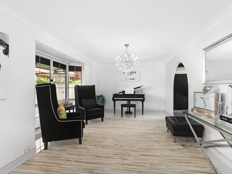 5 Kirrily Place, Bass Hill NSW 2197