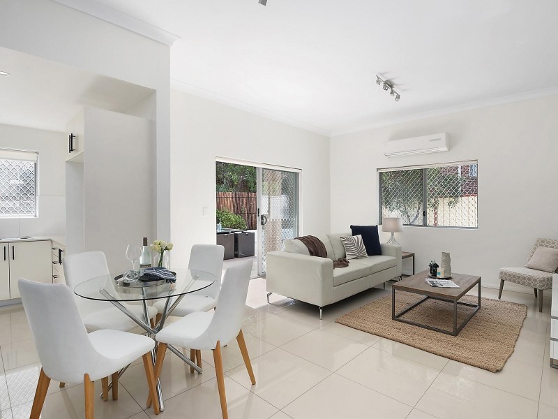 8/58 Cairds Avenue, Bankstown NSW 2200
