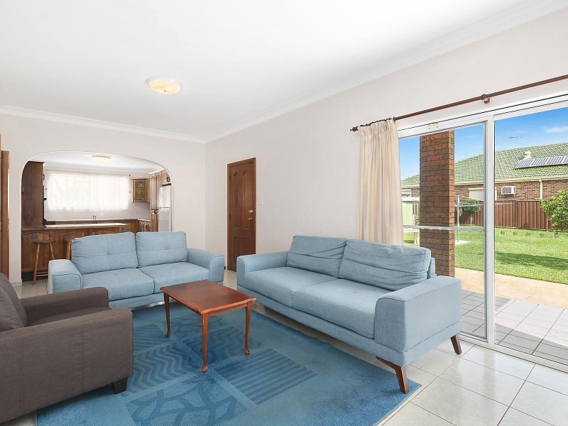 52 Linden Avenue, Punchbowl NSW 2196