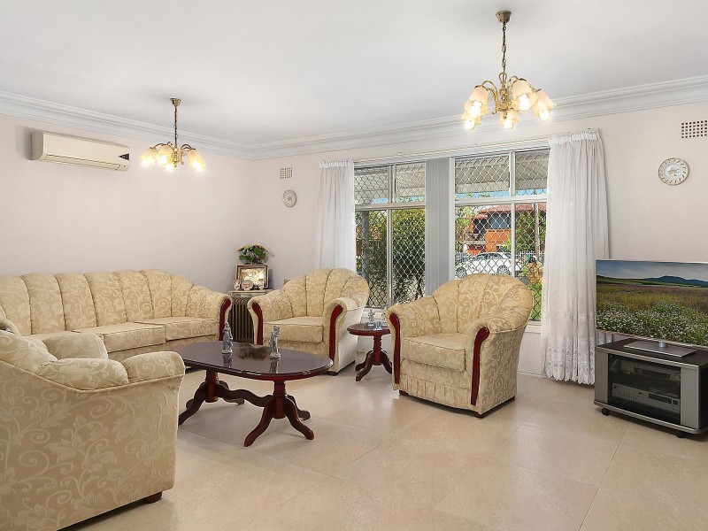 26 Higgins Street, Condell Park NSW 2200