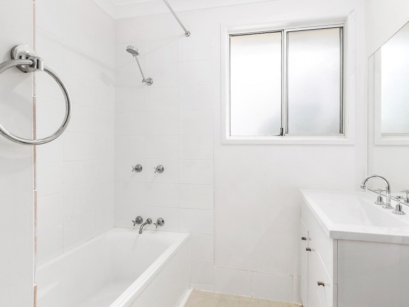 9 Sydney King Close, Gracemere QLD 4702