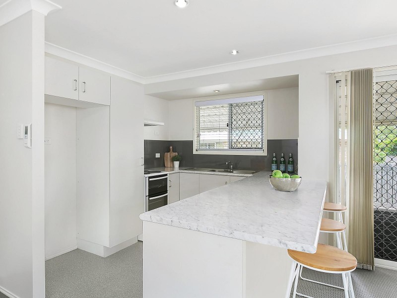 10/100 Victoria Place, Berserker QLD 4701