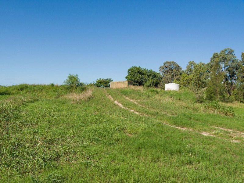 32 Pink Lily Road, Pink Lily QLD 4702