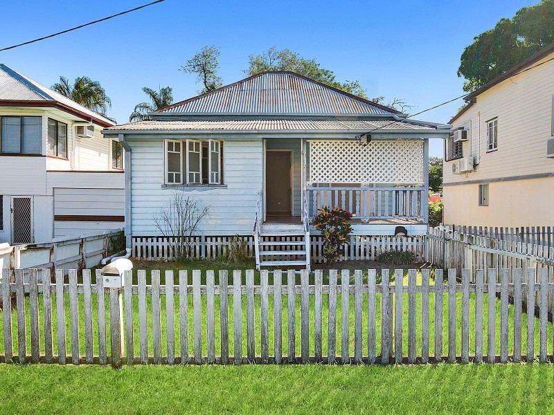 322 East Street, Depot Hill QLD 4700