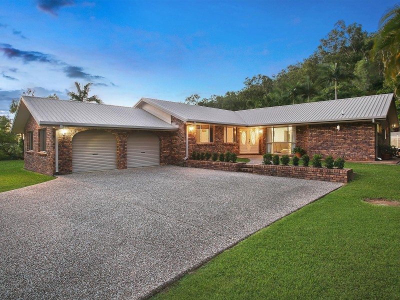 8 Lange Street, Frenchville QLD 4701