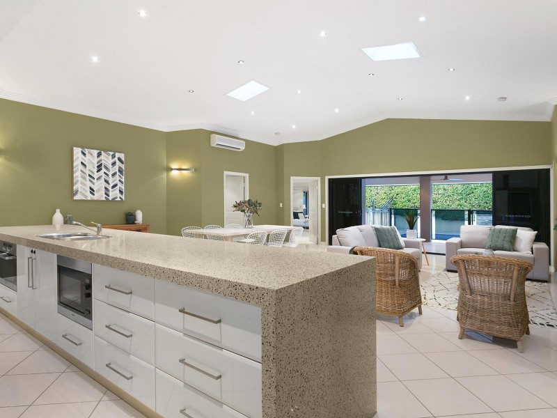 16 Treefern Terrace, Frenchville QLD 4701