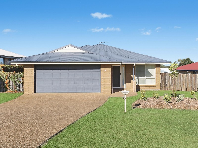 5 Riley Drive, Gracemere QLD 4702