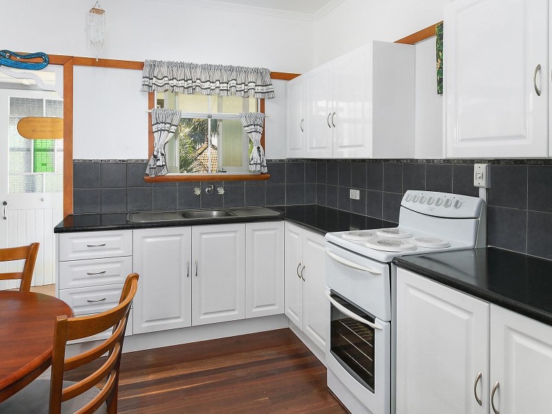 375 Stenhouse Street, Koongal QLD 4701