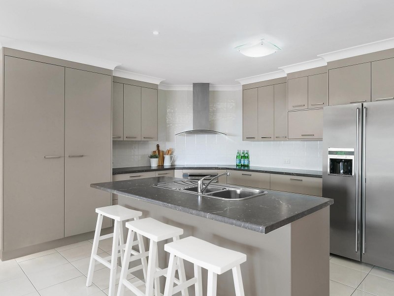 21 Forbes Avenue, Frenchville QLD 4701