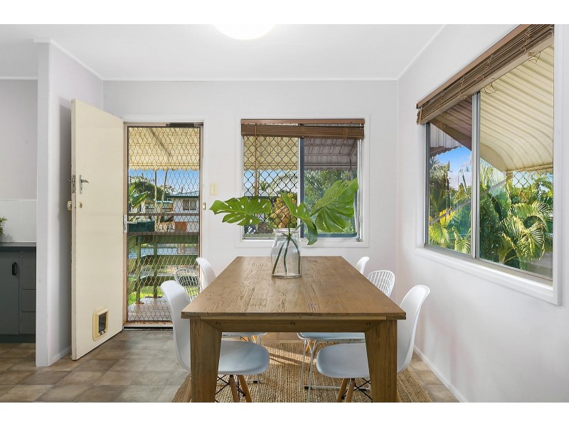 69 Gray Street, Park Avenue QLD 4701