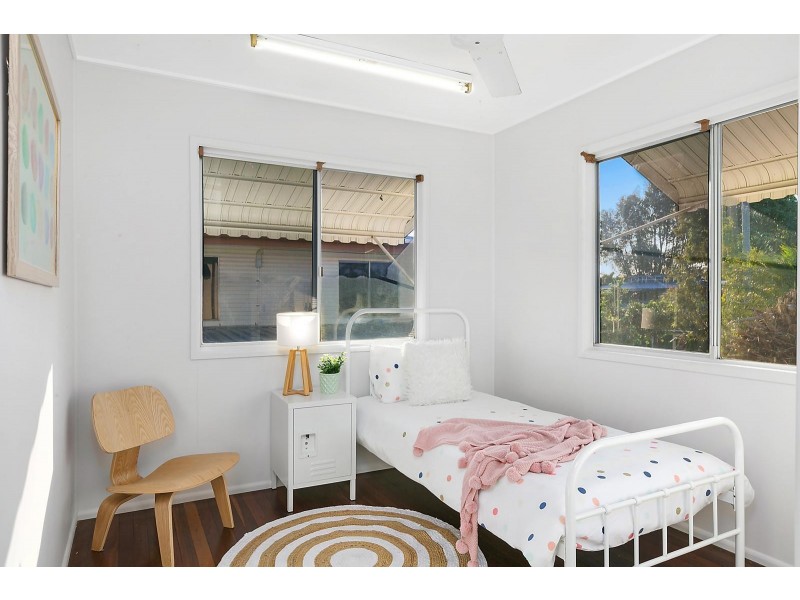 69 Gray Street, Park Avenue QLD 4701