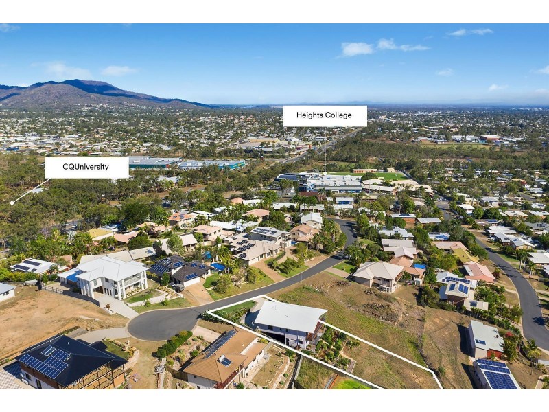 17 Hodda Drive, Kawana QLD 4701