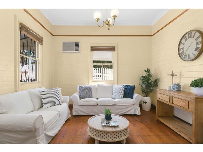 224 Denham Street, The Range QLD 4700