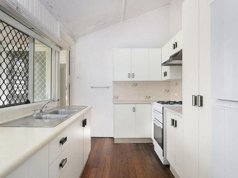 183 Phillips Street, Berserker QLD 4701