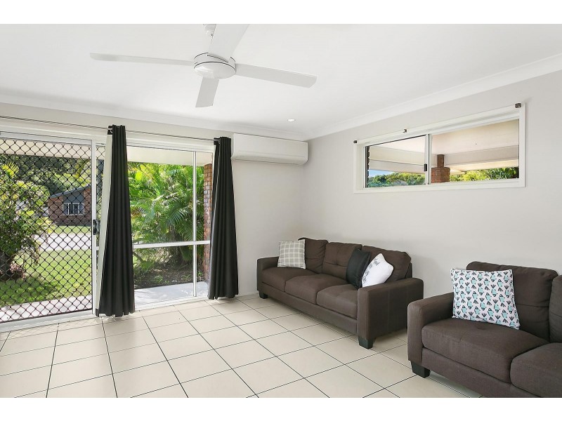 19 Olympia Avenue, Barlows Hill QLD 4703