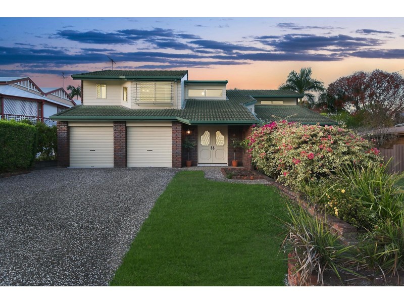 84 Ward Street, The Range QLD 4700
