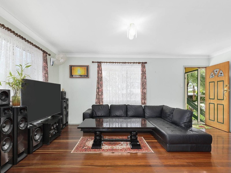 69 Dee Street, Koongal QLD 4701