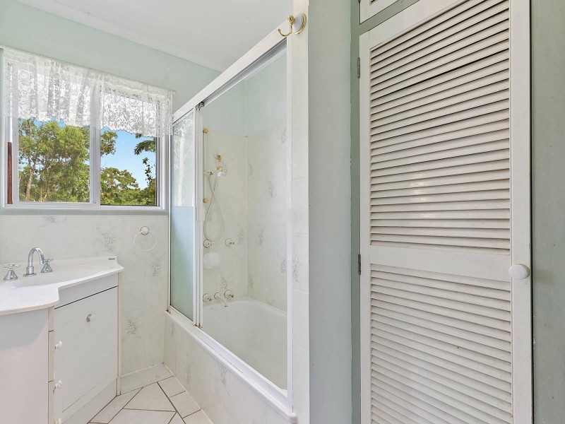 69 Dee Street, Koongal QLD 4701