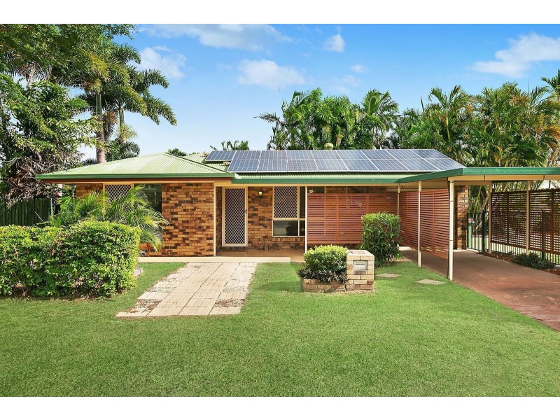 1 Hotham Close, Parkhurst QLD 4702
