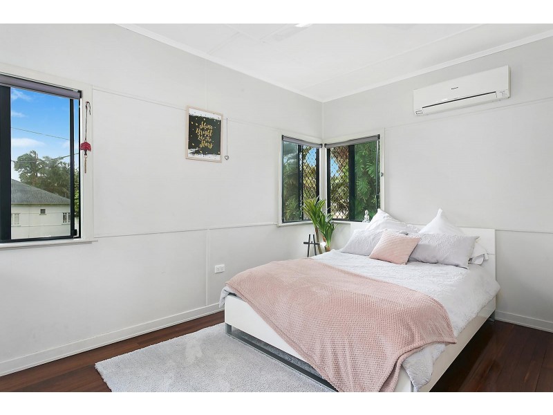 61 Oakley Street, Wandal QLD 4700