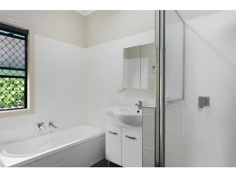 61 Oakley Street, Wandal QLD 4700