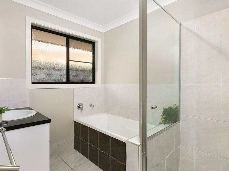 7 Connemara Drive, Kawana QLD 4701