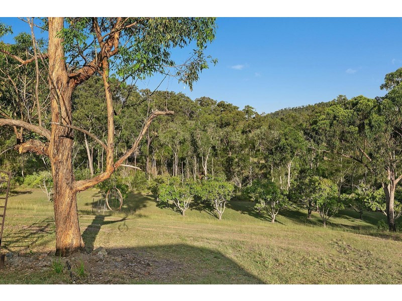 46 Davidson Road, Cawarral QLD 4702