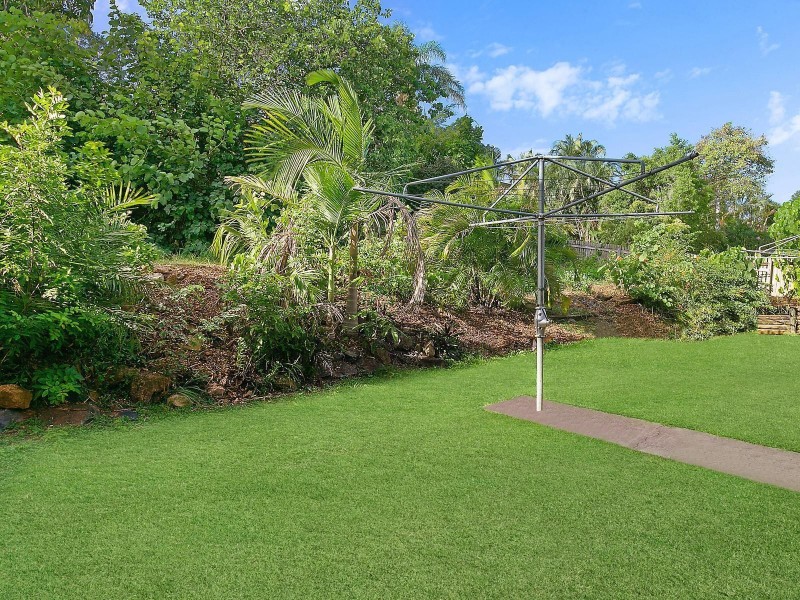 10 Hartwig Street, The Range QLD 4700