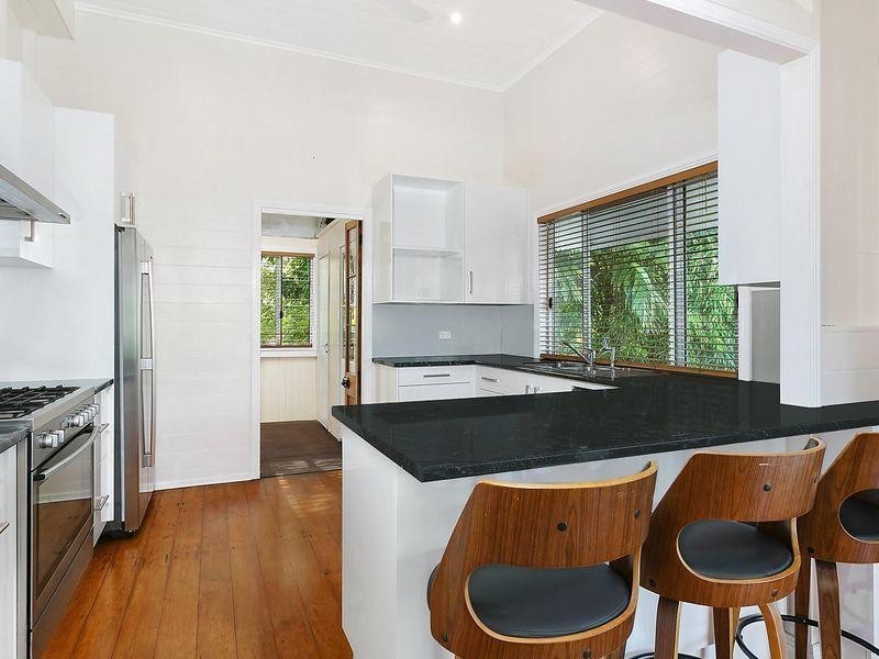 36 Ross Street, Allenstown QLD 4700