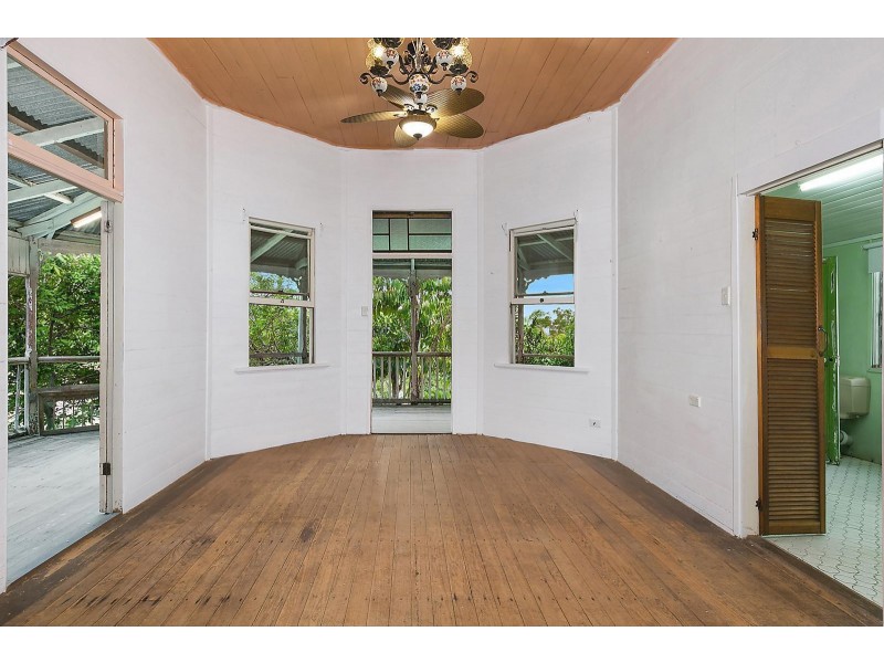 70 Pennycuick Street, West Rockhampton QLD 4700