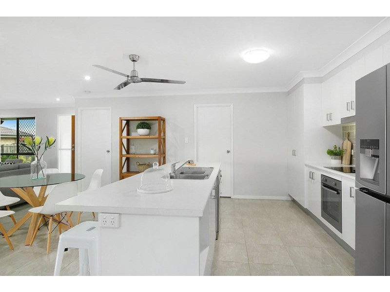 22 Kerrie Meares Crescent, Gracemere QLD 4702