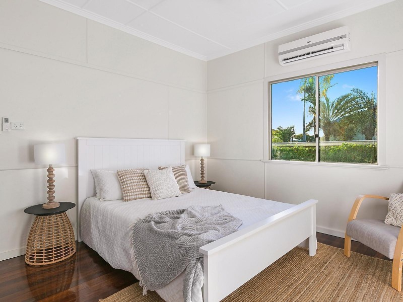 103 Haynes Street, Park Avenue QLD 4701