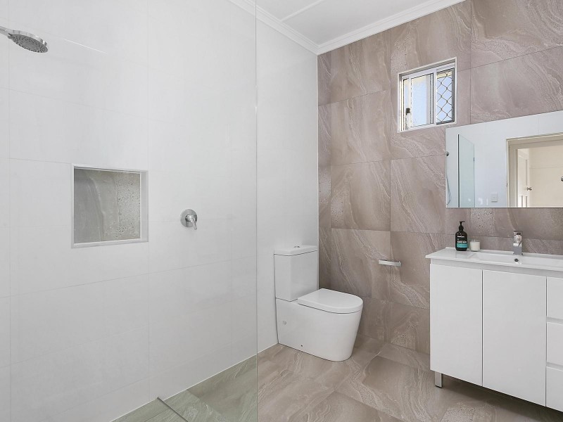 103 Haynes Street, Park Avenue QLD 4701