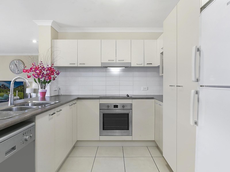 3 Flinders Court, Gracemere QLD 4702