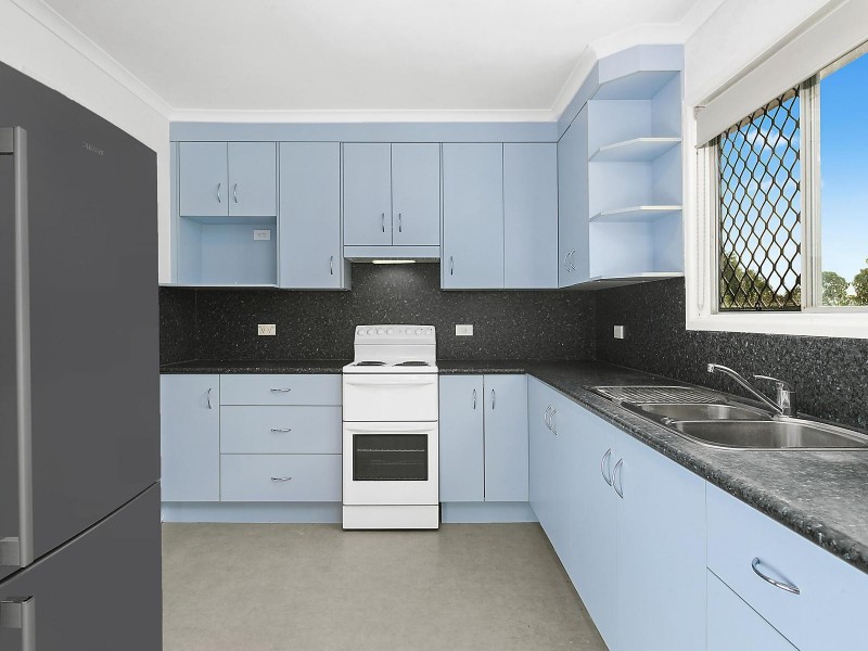 49 Gray Street, Park Avenue QLD 4701