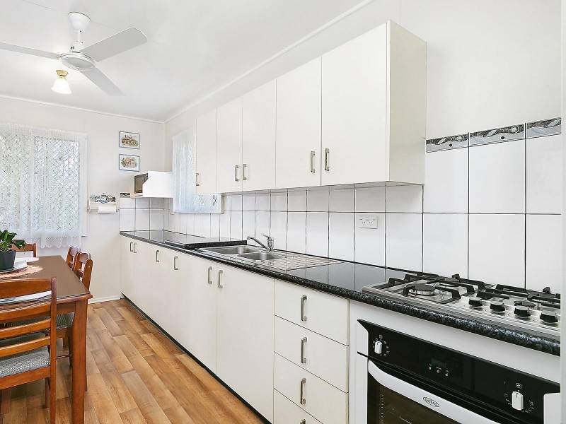 271 Fisher Street, Koongal QLD 4701