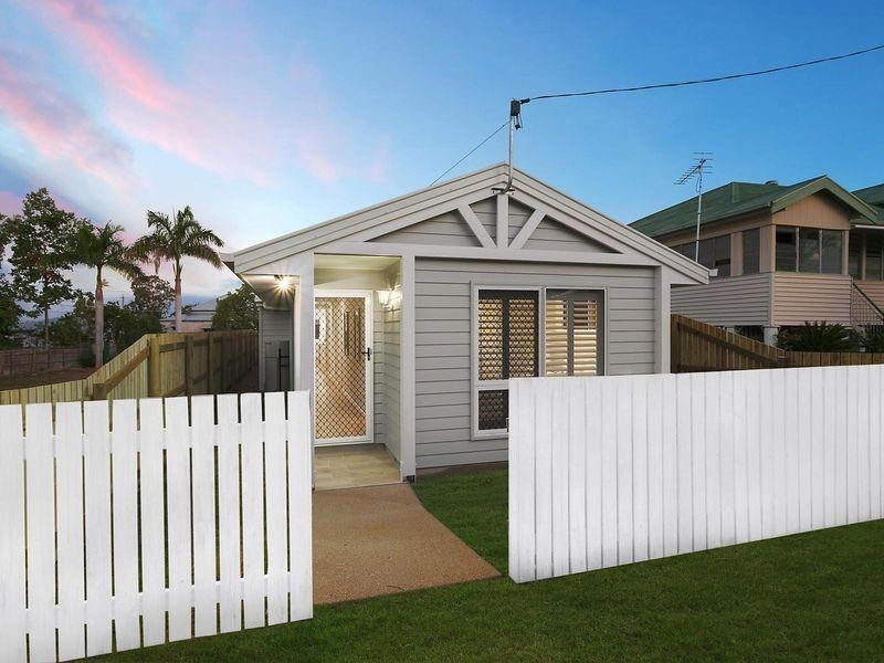 5A Sedborough Street, The Range QLD 4700