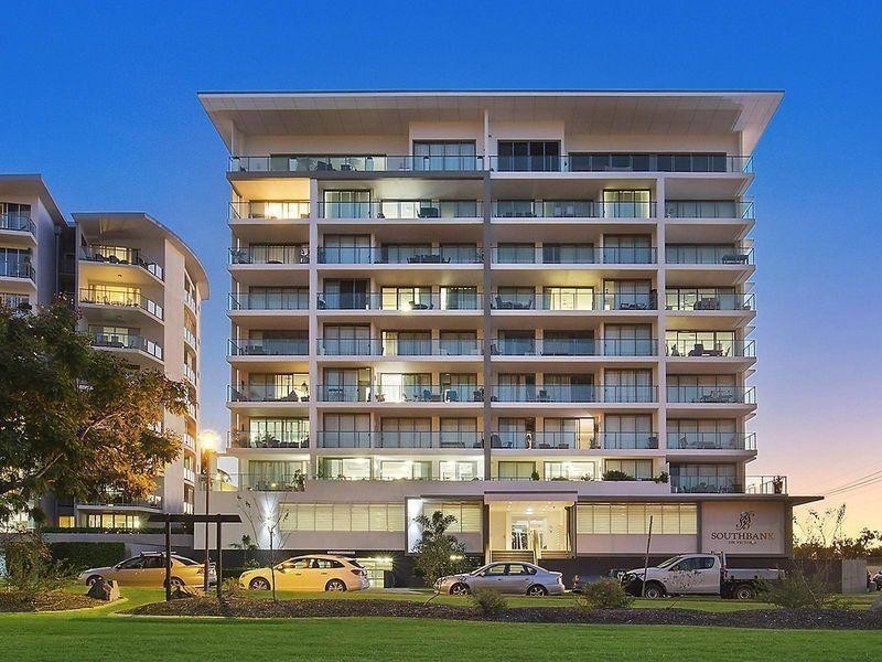 102/2-4 Victoria Parade, Rockhampton City QLD 4700