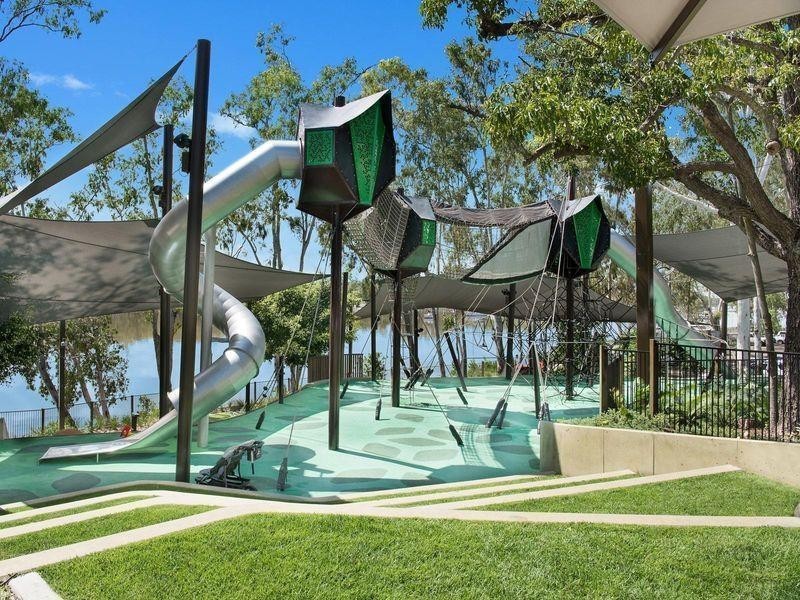 102/2-4 Victoria Parade, Rockhampton City QLD 4700