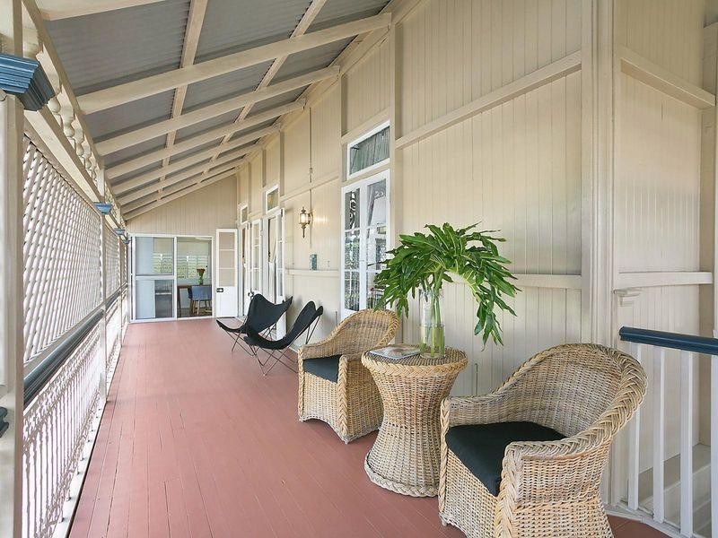 2 Wheatcroft Street, The Range QLD 4700